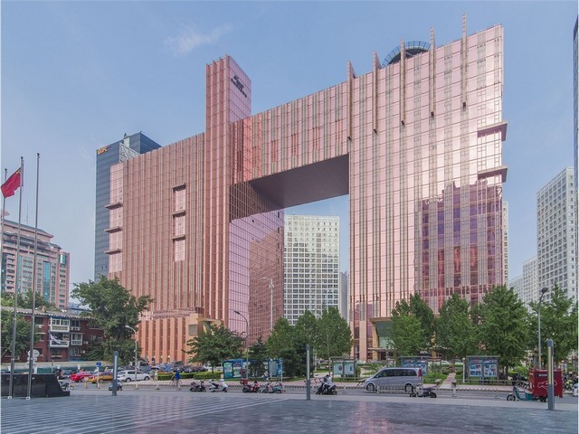 日钢双螺杆挤出机厂家